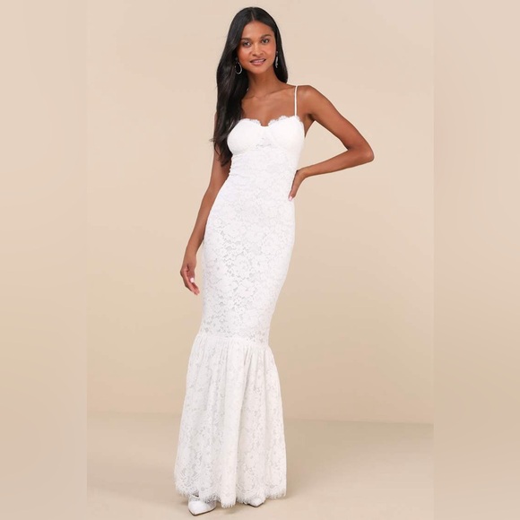 NWT Lulus Instinctively Stunning White Lace Bustier Trumpet Maxi Dress, Small - Picture 1 of 16